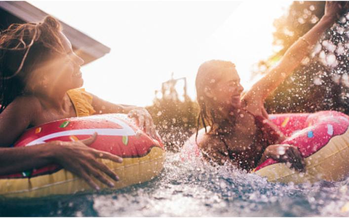 Where First Messages Feel Natural